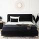 Ліжко оксамитове MEBEL ELITE BOND Velvet 160x200см Чорний жива фотографія